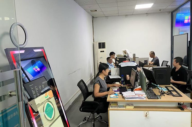 about us page membooth office